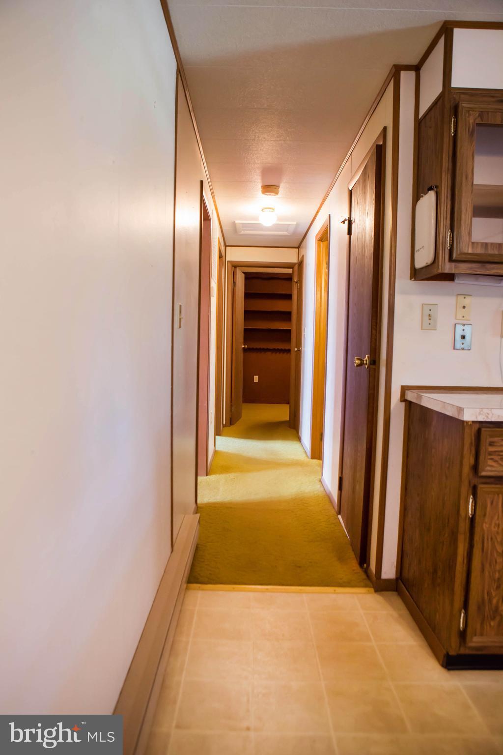 4620 Dave Rill Road Hampstead, MD 21074 - Photo 15 of 35 Hallway main level