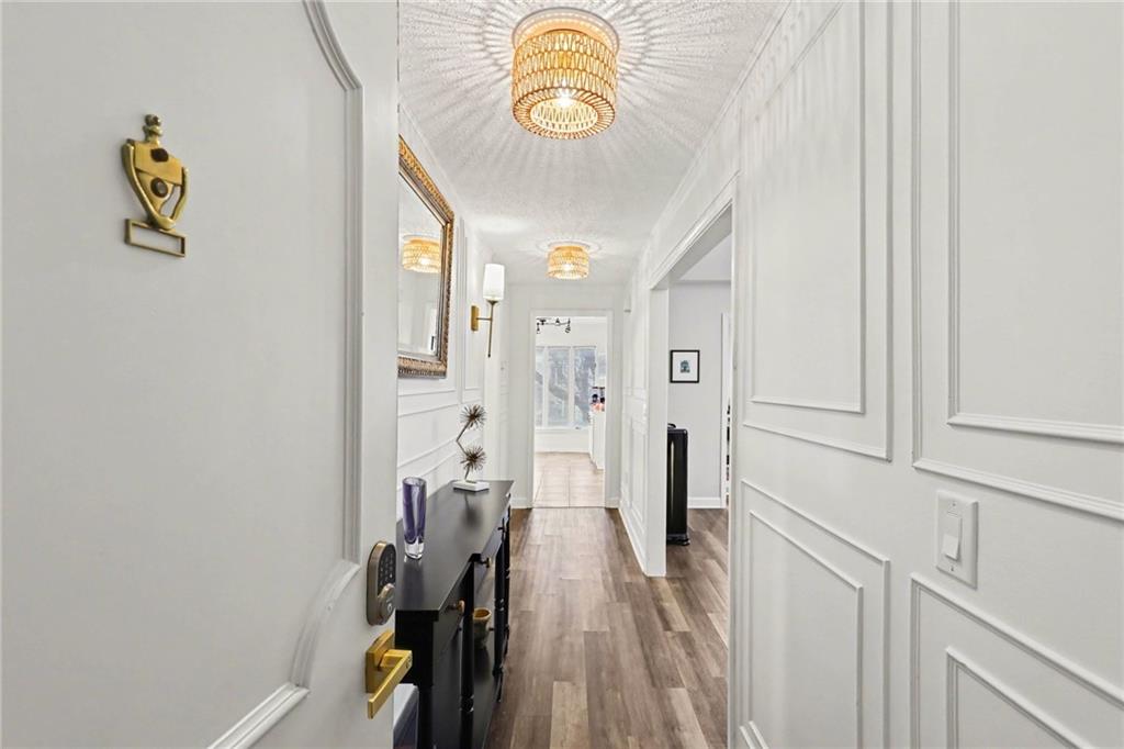 8721 Riggs Lane Overland Park, KS 66212 - Photo 12 of 31