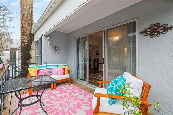 $324,950 | 8721 Riggs Lane, Overland Park, KS 66212