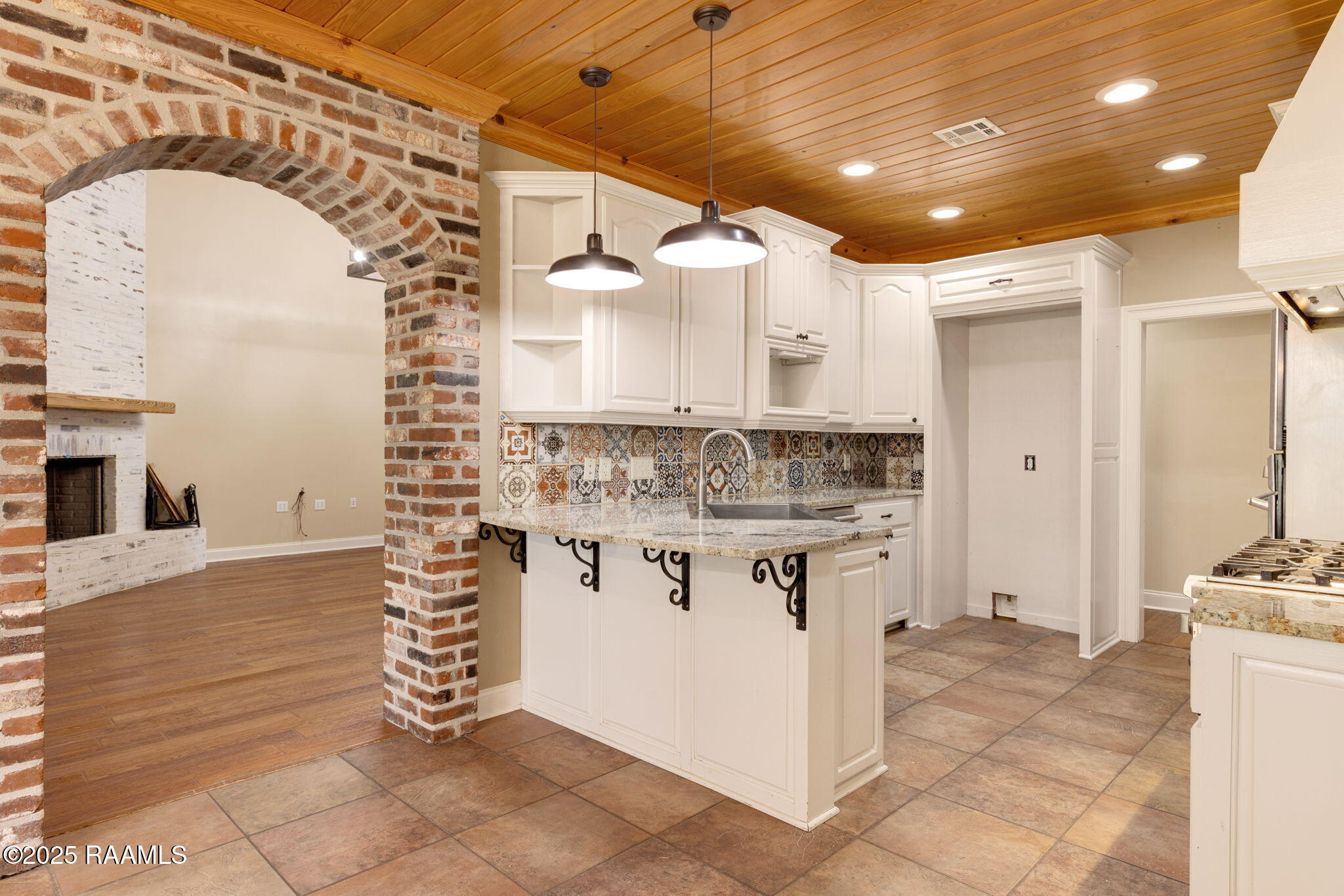 214 N Road Erath, LA 70533 - Photo 16 of 47 16-web-or-mls-214 North Rd-16