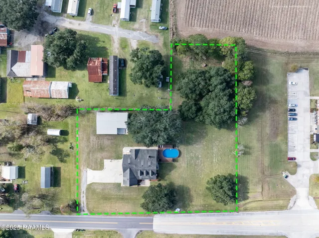 $550,000 | 214 N Road, Erath, LA 70533