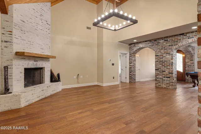 $550,000 | 214 N Road, Erath, LA 70533