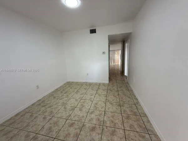 $2,200 | 820 Southwest 6th Court, Florida City, FL 33034