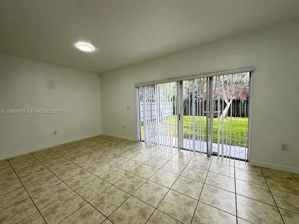 $2,200 | 820 Southwest 6th Court, Florida City, FL 33034