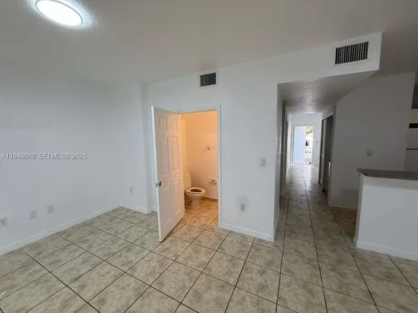 $2,200 | 820 Southwest 6th Court, Florida City, FL 33034