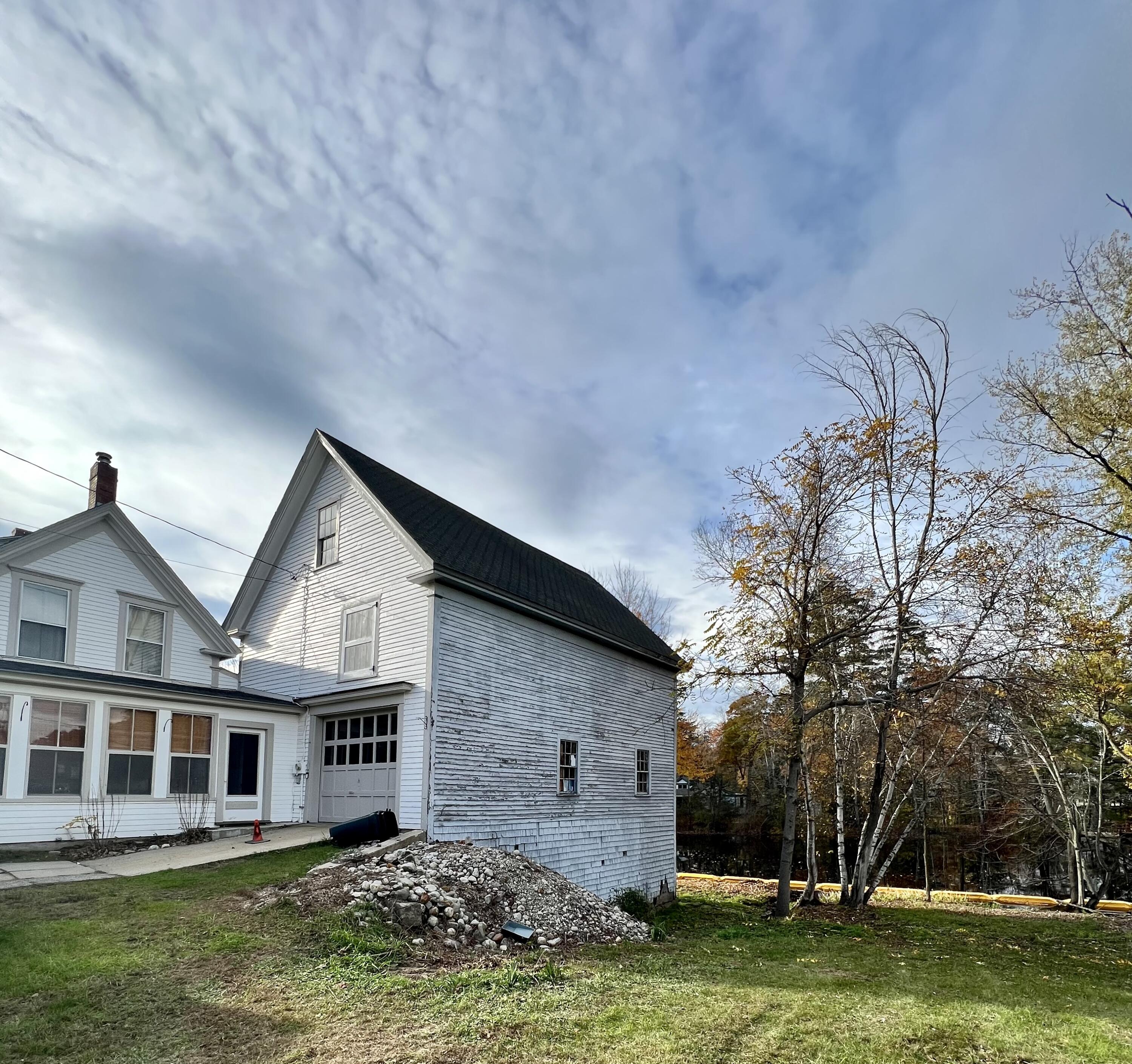 9 Elm Street Parsonsfield, ME 04047 - Photo 2 of 27 Barn