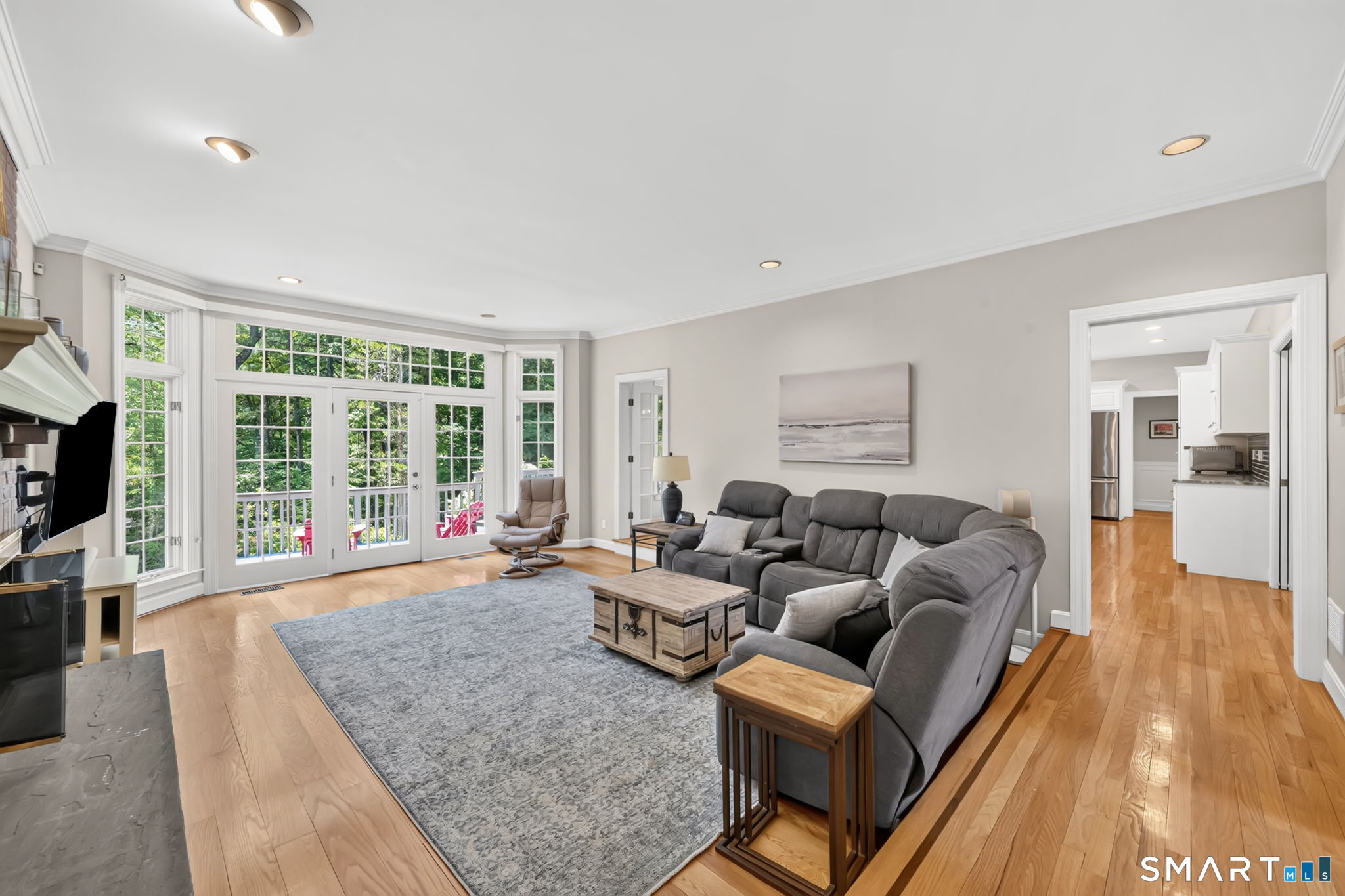 11 Whitman Pond Road Simsbury, CT 06070 - Photo 13 of 40