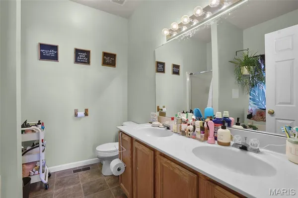 $2,500 | 753 Forest Green Drive, O'Fallon, IL 62269