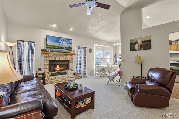 $2,500 | 753 Forest Green Drive, O'Fallon, IL 62269