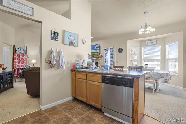 $2,500 | 753 Forest Green Drive, O'Fallon, IL 62269