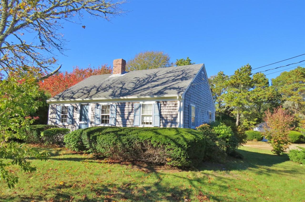 33 Meadowview Road Chatham, MA 02633 - Photo 1 of 34 Primary Photo