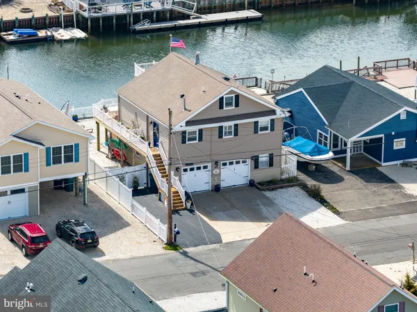 $729,000 | 139 South Longboat Drive, Little Egg Harbor, NJ 08087