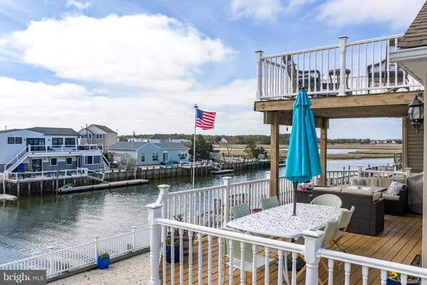 $729,000 | 139 South Longboat Drive, Little Egg Harbor, NJ 08087