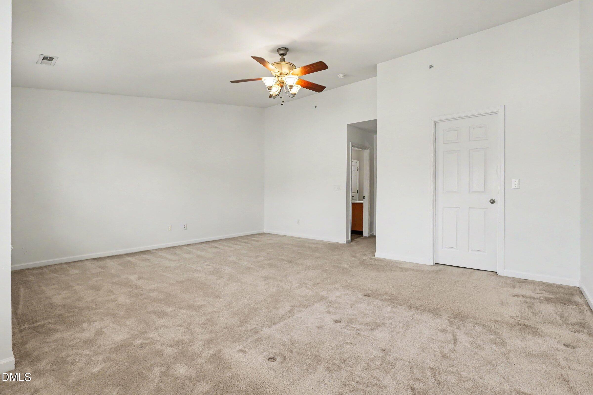 8620 Neuse Club Lane, Unit 107 Raleigh, NC 27616 - Photo 30 of 39 024_file_8029