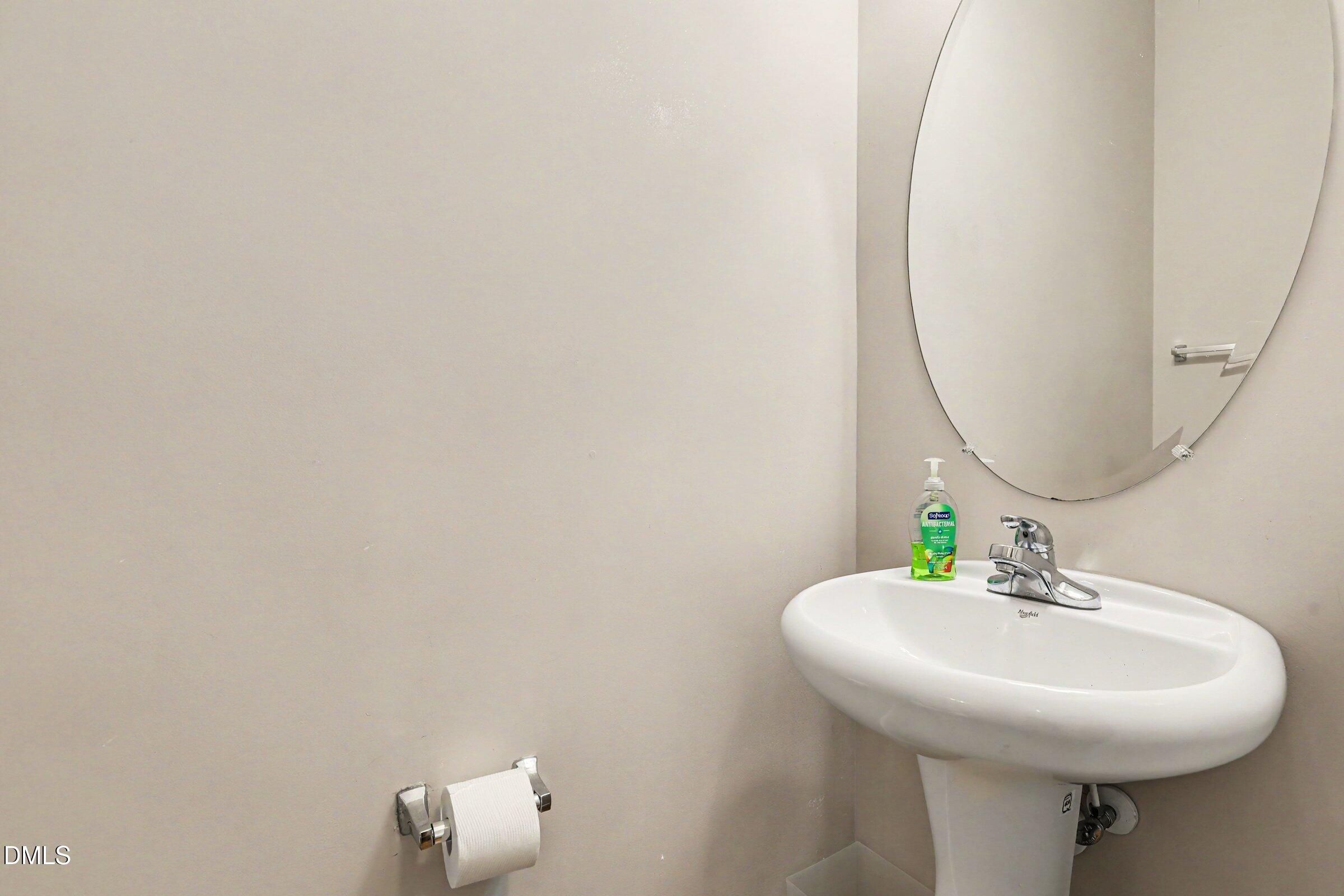 8620 Neuse Club Lane, Unit 107 Raleigh, NC 27616 - Photo 37 of 39 031_file_7474