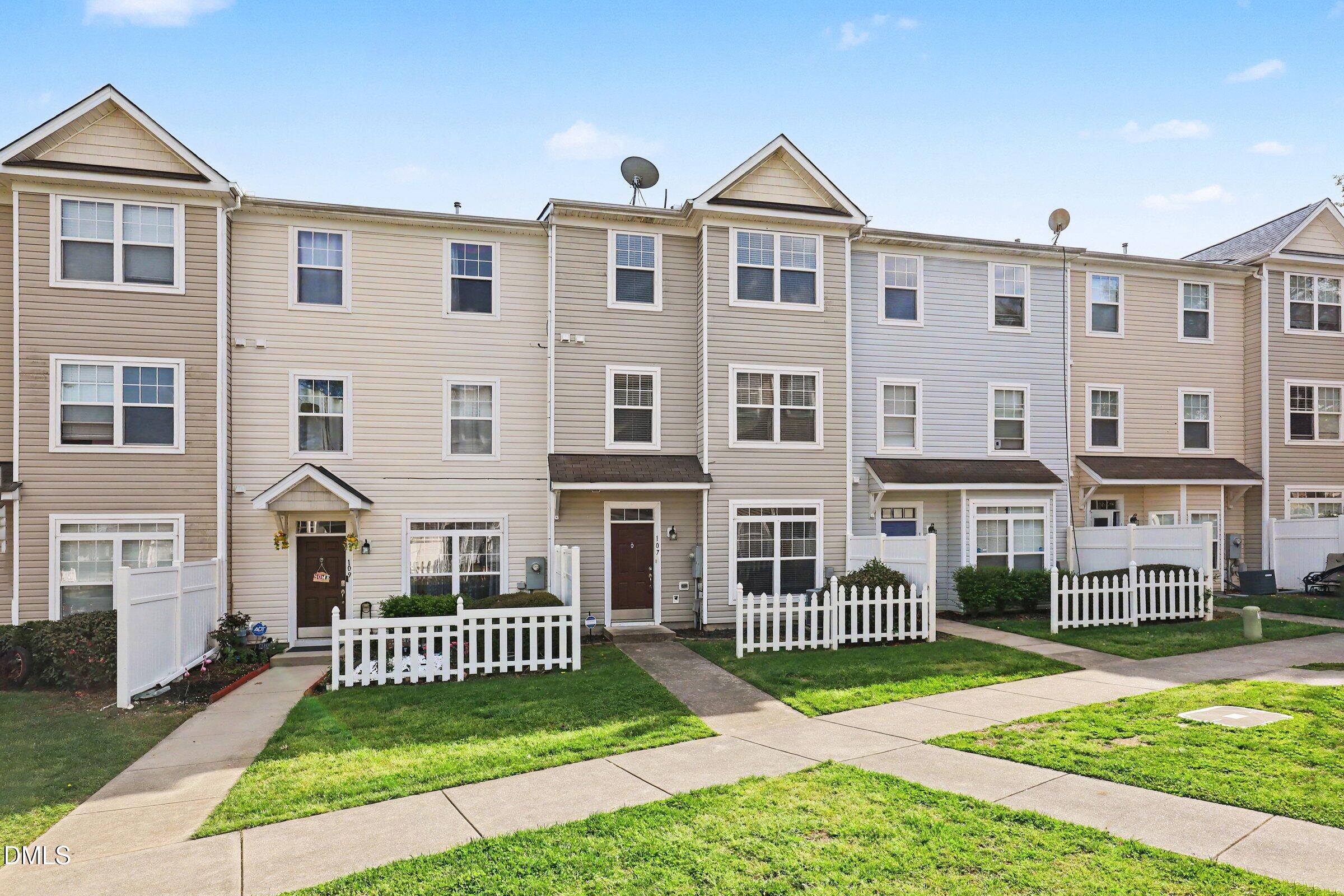 8620 Neuse Club Lane, Unit 107 Raleigh, NC 27616 - Photo 4 of 39 004_file_5569
