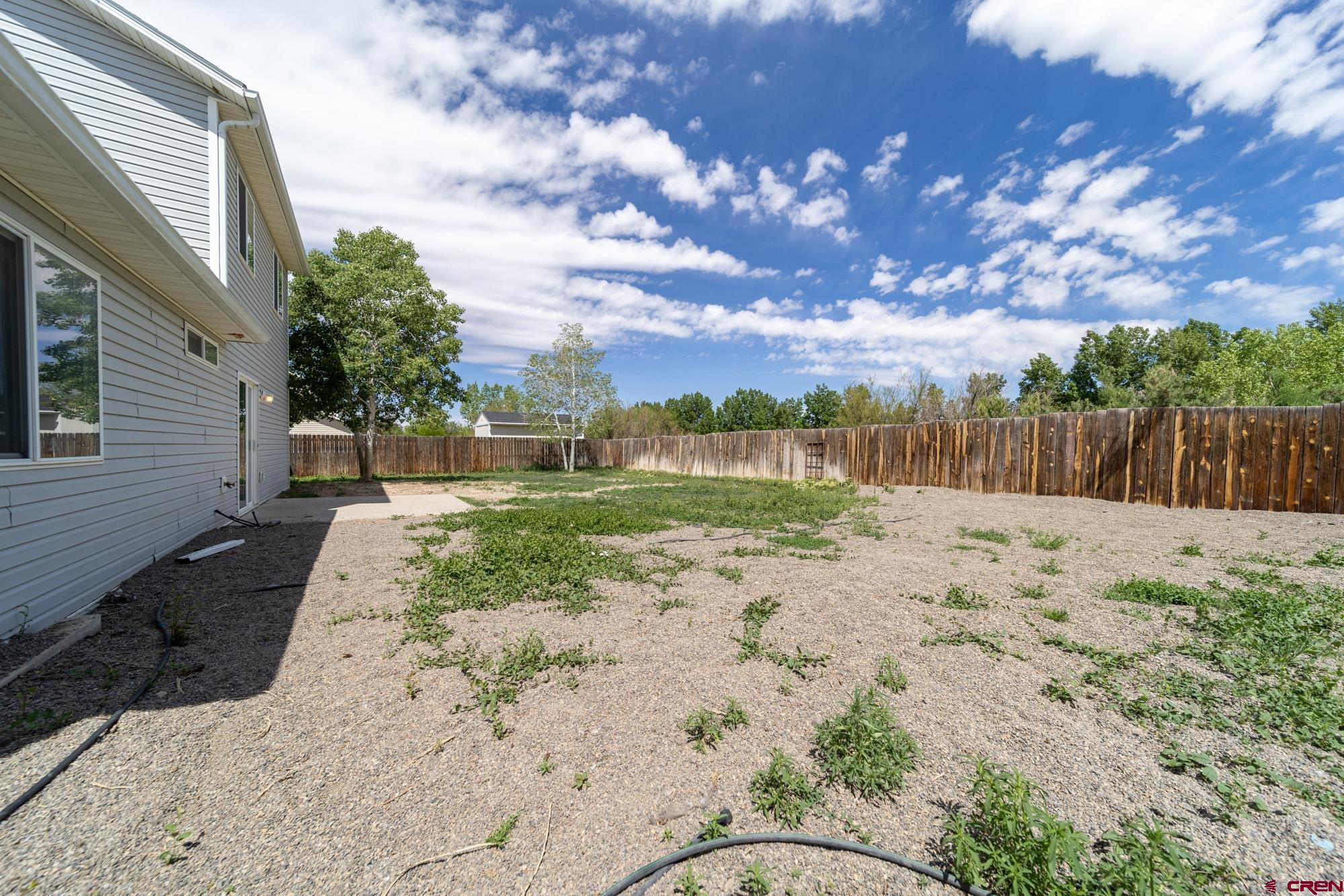 1531 Haystack Road Montrose, CO 81401 - Photo 34 of 34 a view of a backyard of the house
