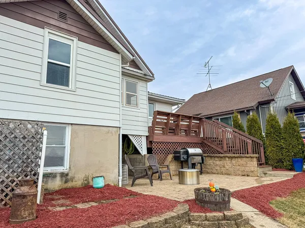 $324,900 | 1035 Nachreiner Avenue, Plain, WI 53577