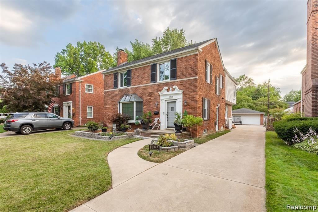 1263 Whittier Road Grosse Pointe Park, MI 48230 - Photo 3 of 39