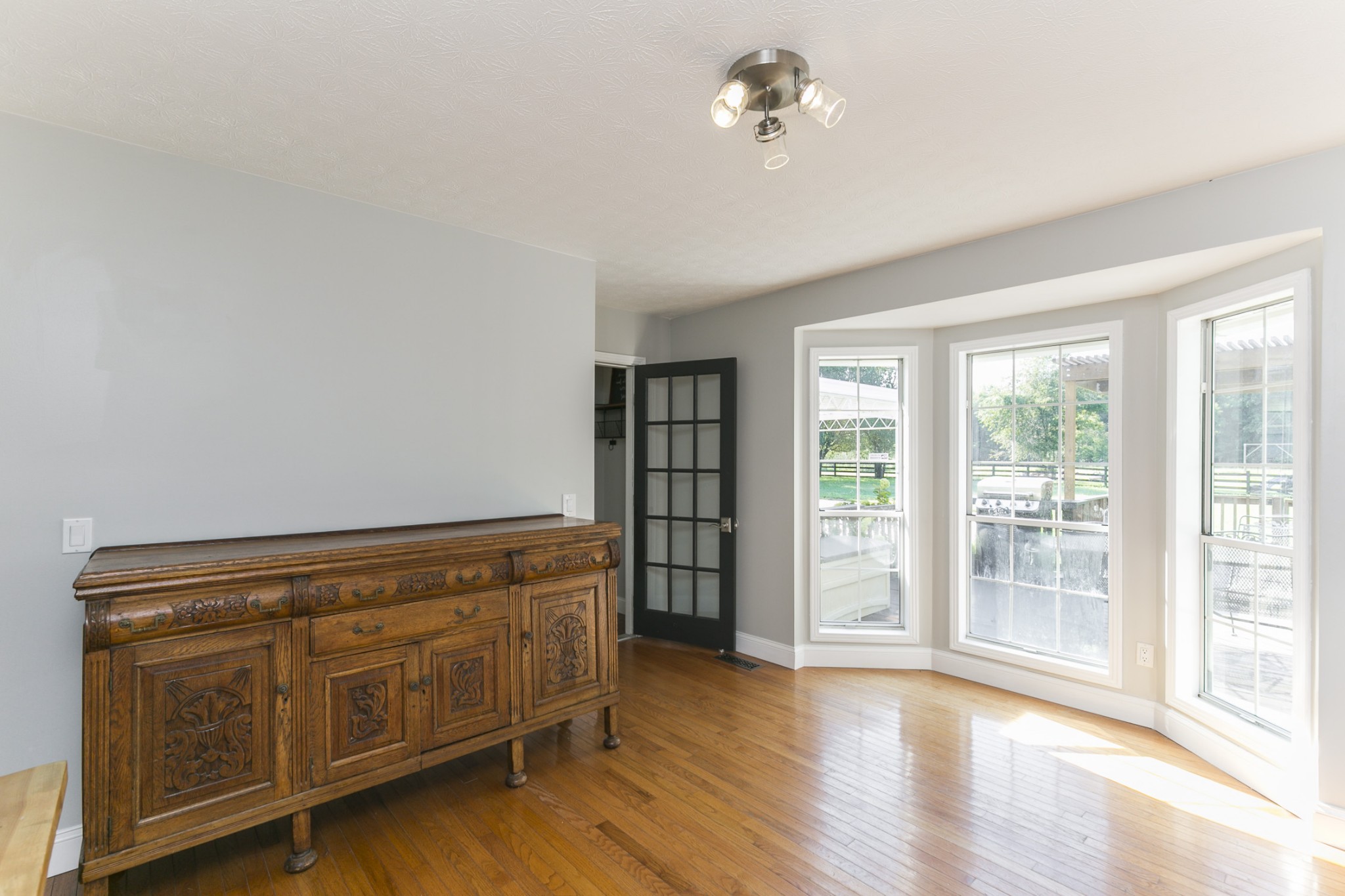 848 Philadelphia Road Lebanon, TN 37087 - Photo 9 of 50 a view of a livingroom with furniture wooden floor and window