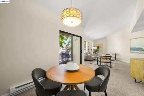 $599,000 | 1930 Barrymore Common, Unit Z, Fremont, CA 94538