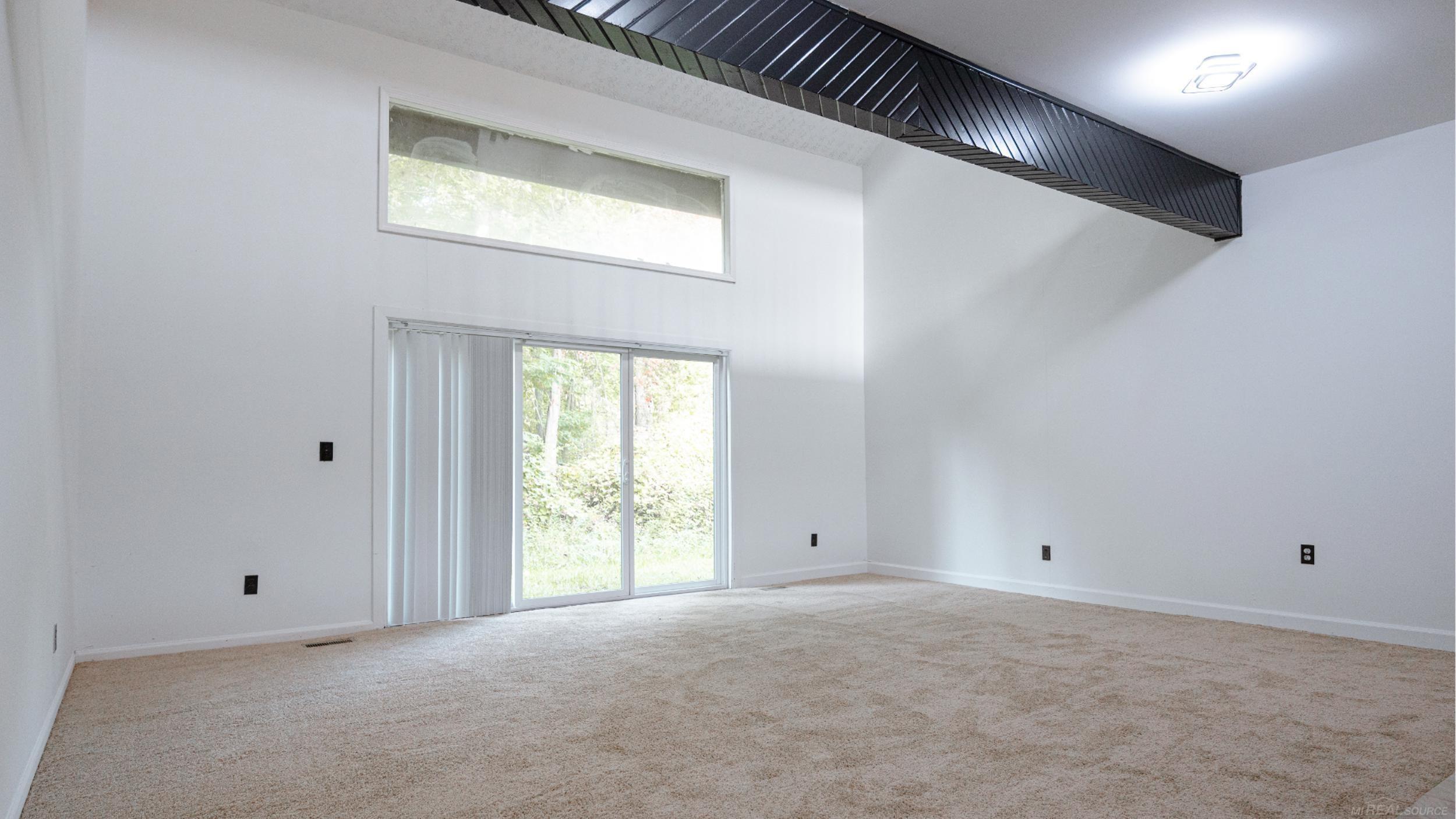 9202 Crawford Road Columbus, MI 48063 - Photo 11 of 63