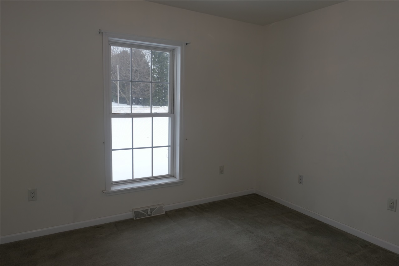 6030 North Warner Road Elwell, MI 48832 - Photo 25 of 31 1883271-24.JPG