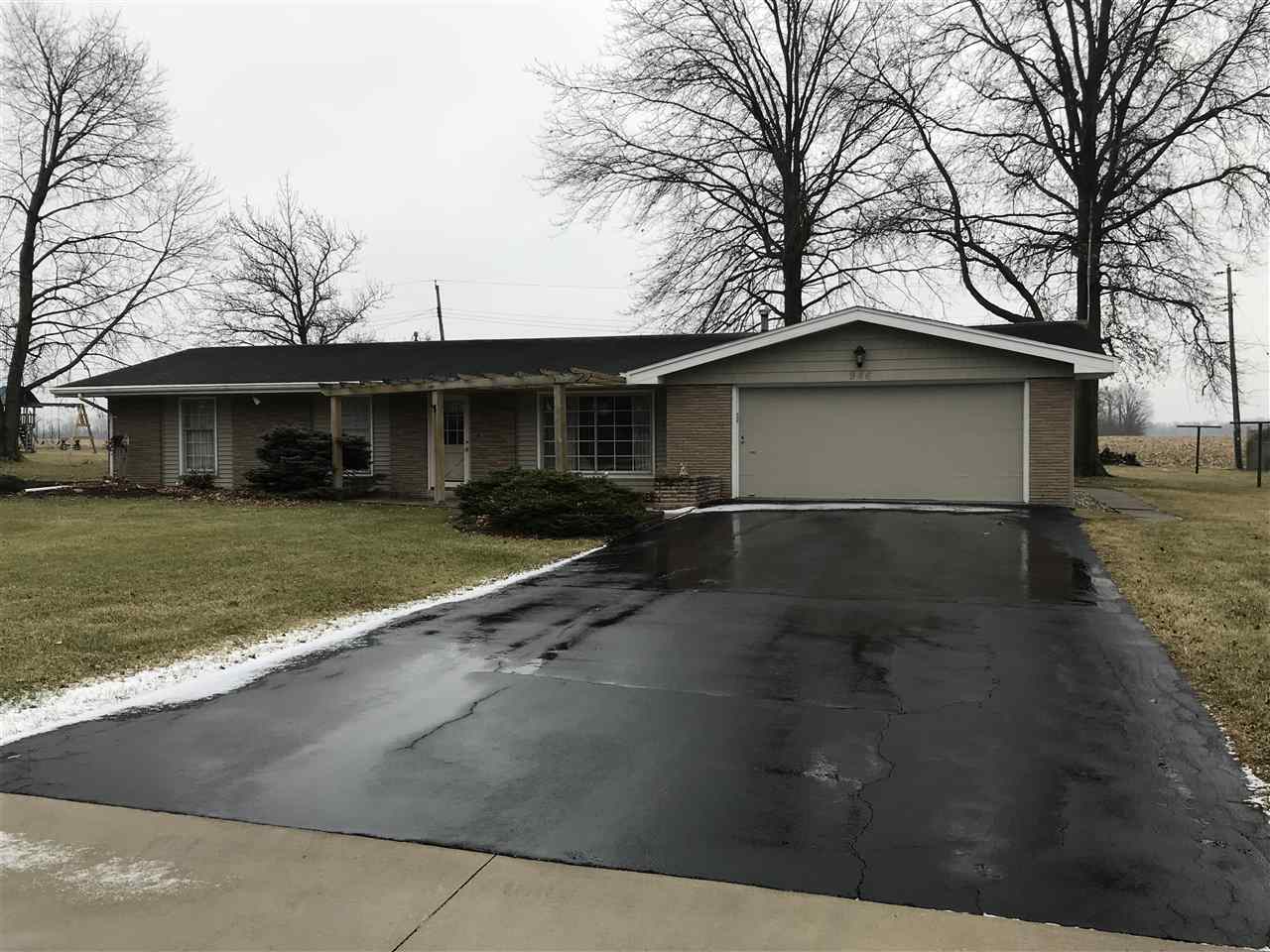 946 Waynesboro Road Decatur, IN 46733 - Photo 1 of 8