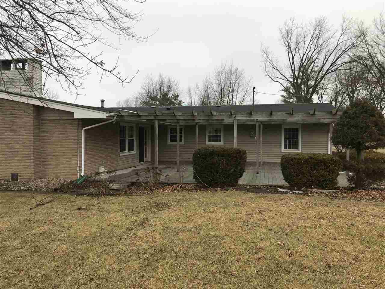 946 Waynesboro Road Decatur, IN 46733 - Photo 2 of 8