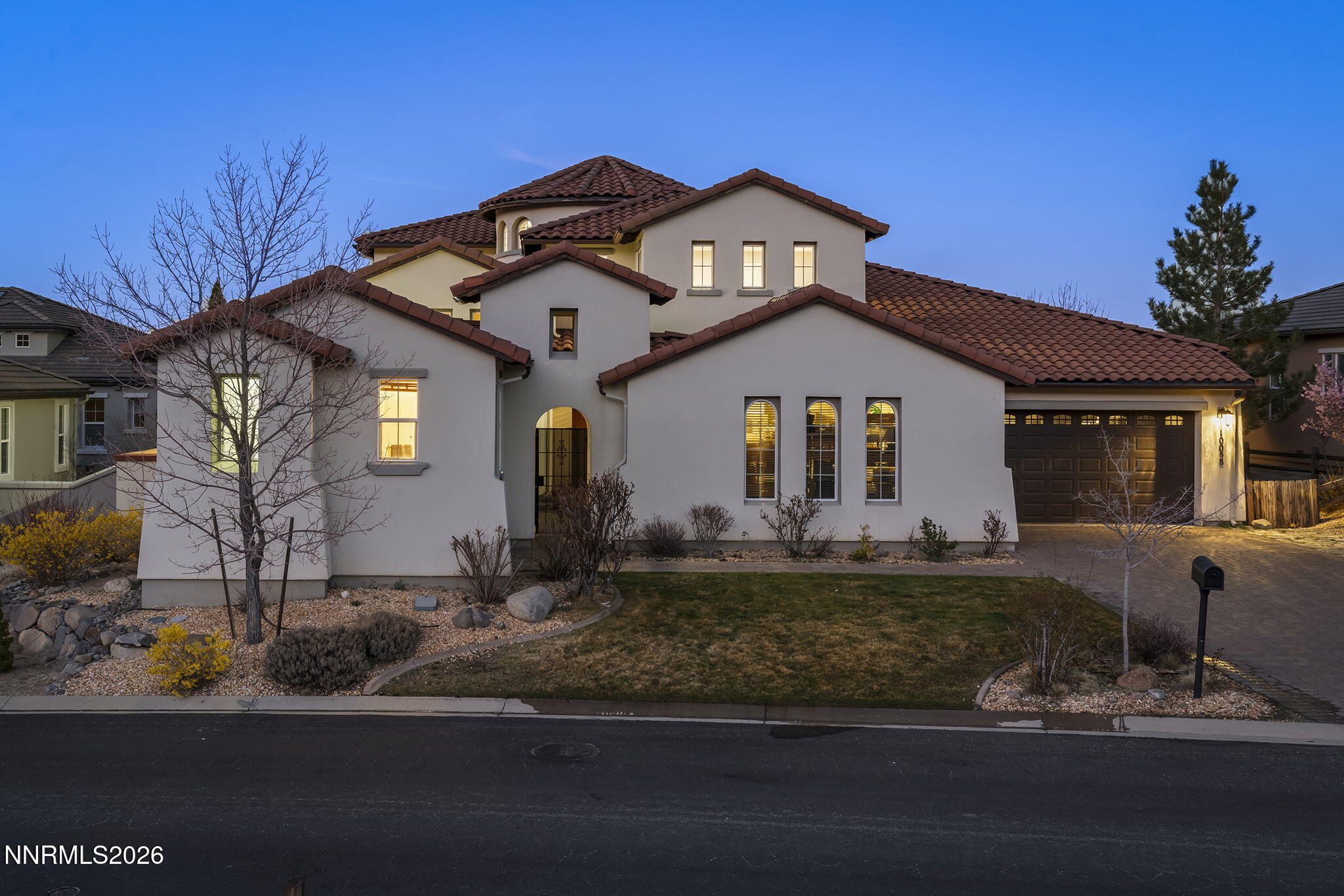 10058 Vía Solano Reno, NV 89511 - Photo 3 of 82 5-web-or-mls-_DSC5313