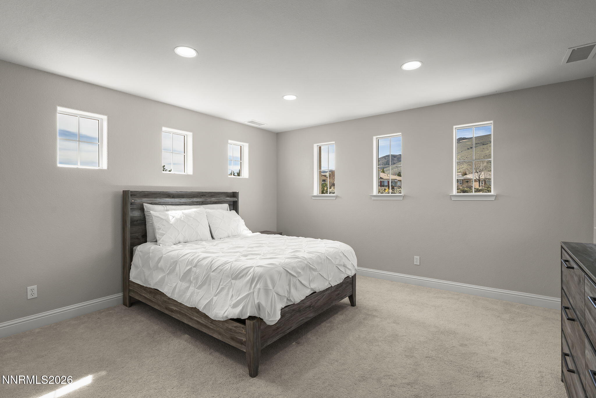 10058 Vía Solano Reno, NV 89511 - Photo 38 of 82 39-web-or-mls-_DSC5082