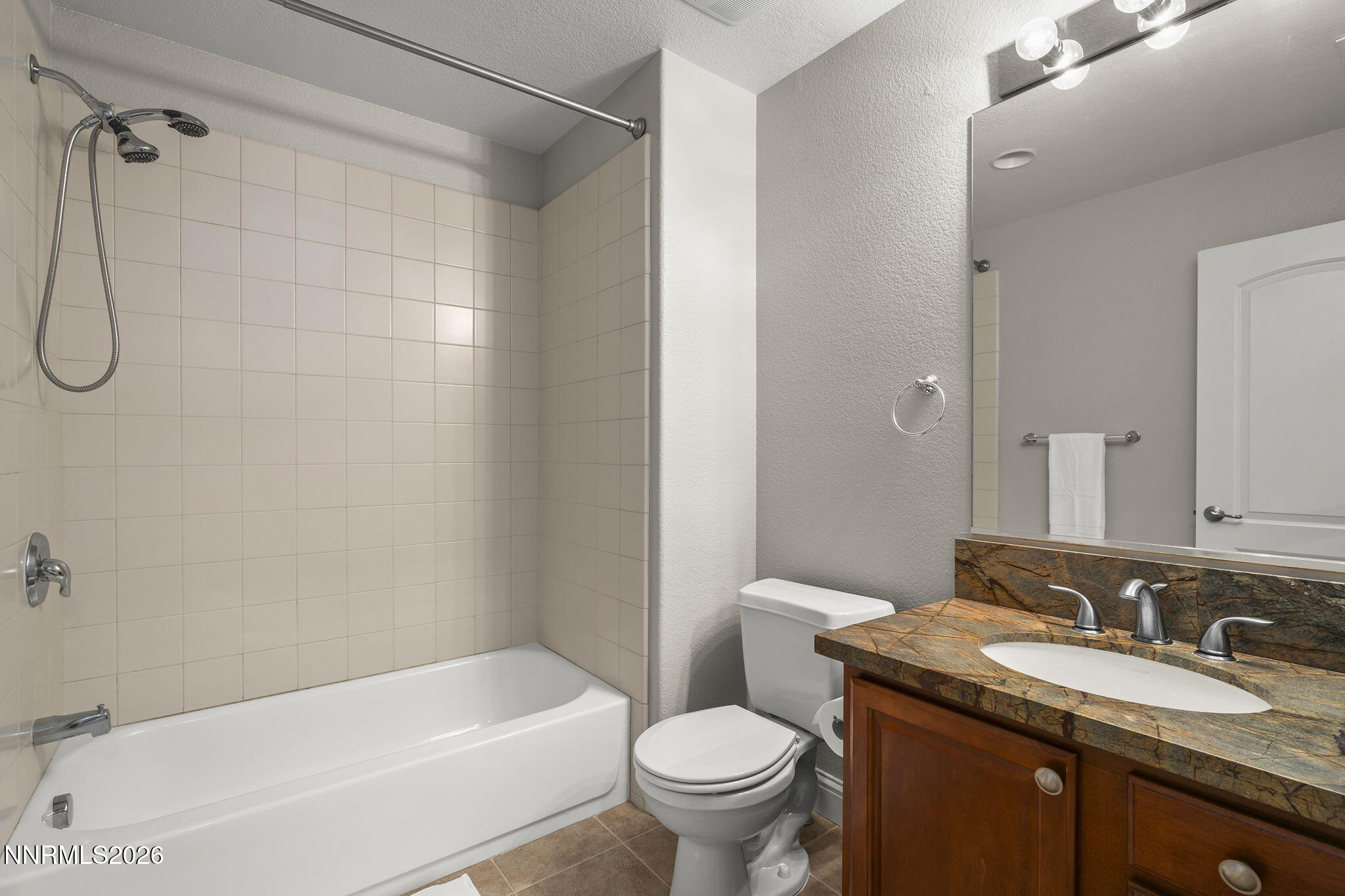 10058 Vía Solano Reno, NV 89511 - Photo 39 of 82 40-web-or-mls-_DSC5088