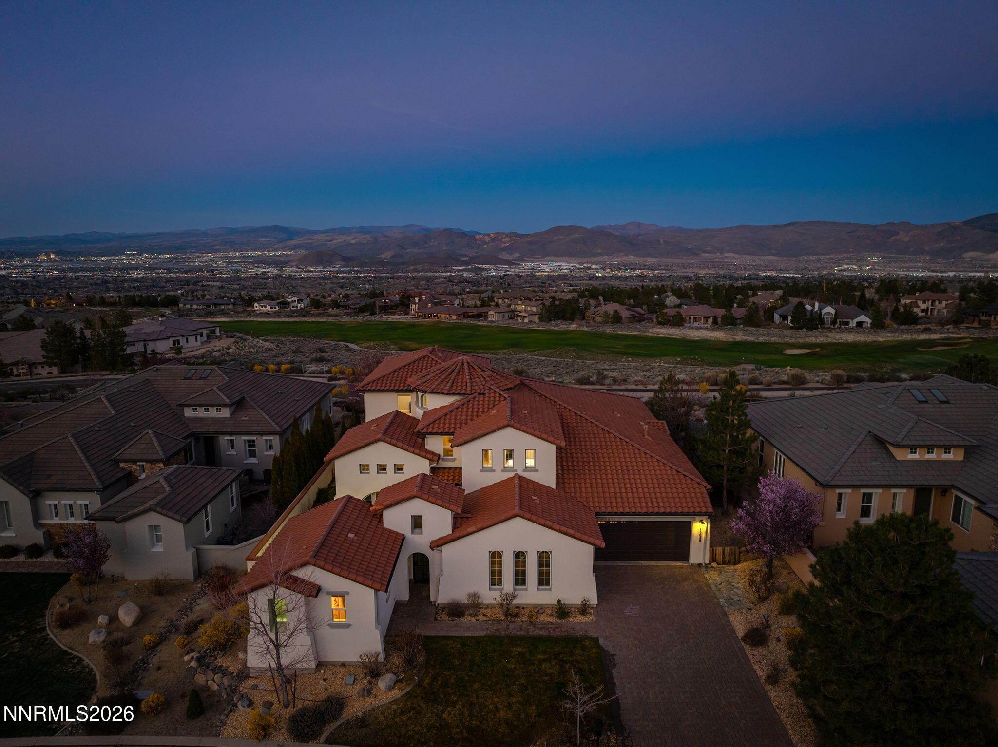 10058 Vía Solano Reno, NV 89511 - Photo 8 of 82 9-web-or-mls-DJI_0268