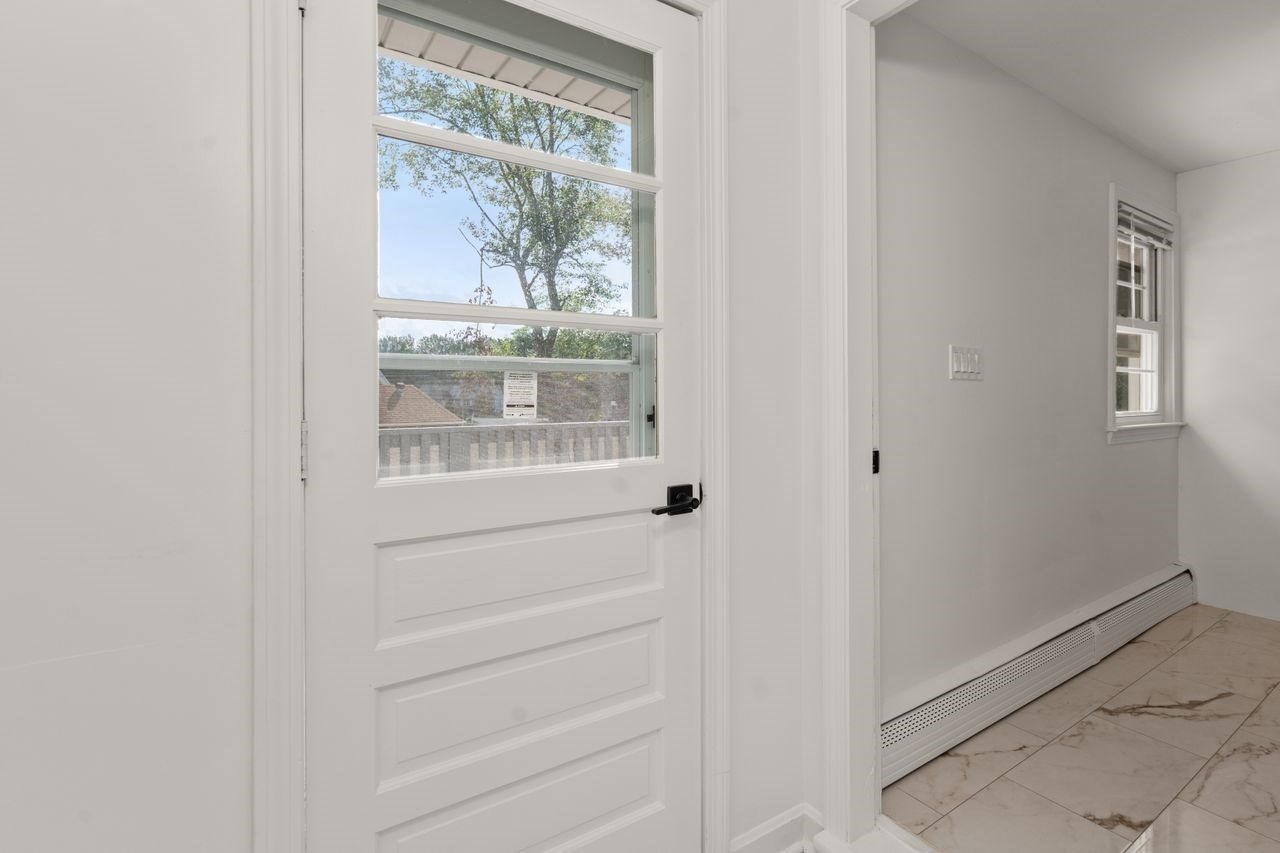 3 Hampton Street Worcester, MA 01604 - Photo 10 of 15 Gallery Image 10