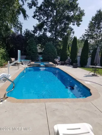 $899,000 | 16 Diamond Lane, Howell, NJ 07731