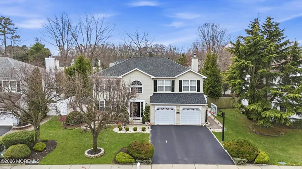 $899,000 | 16 Diamond Lane, Howell, NJ 07731