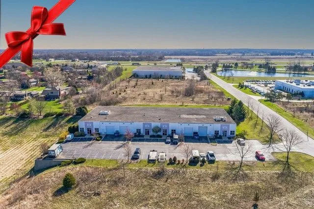 $309,900 | 10420 Circle Drive, Unit 47B, Oak Lawn, IL 60453