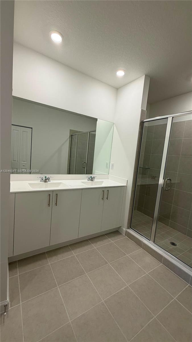2475 Southeast 29th Street Homestead, FL 33035 - Photo 29 of 48
