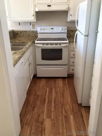 $1,995 | 6930 Hyde Park Drive, Unit 315, San Diego, CA 92119