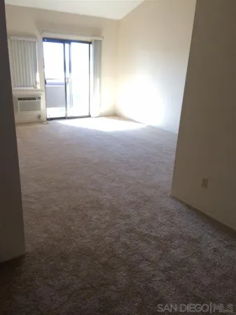 $1,995 | 6930 Hyde Park Drive, Unit 315, San Diego, CA 92119