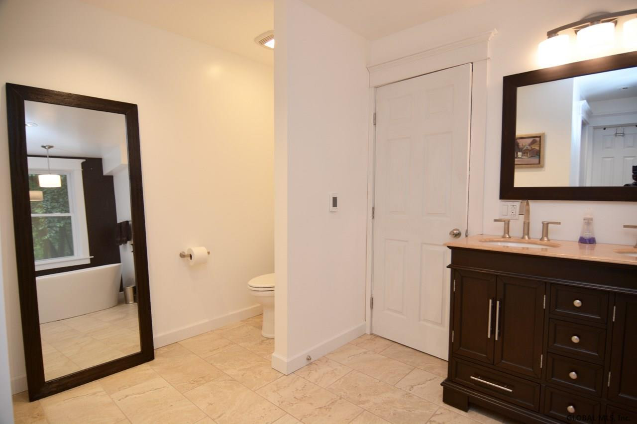 47 Louden Road Saratoga, NY 12866 - Photo 19 of 31 Photo 19