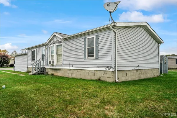 $70,000 | 6266 Bayview Station, Newfane, NY 14108