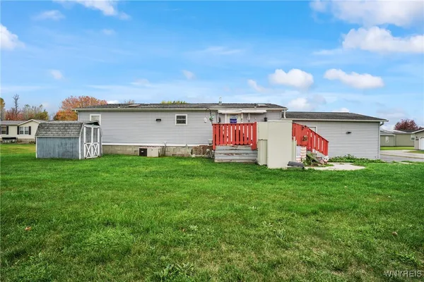 $70,000 | 6266 Bayview Station, Newfane, NY 14108