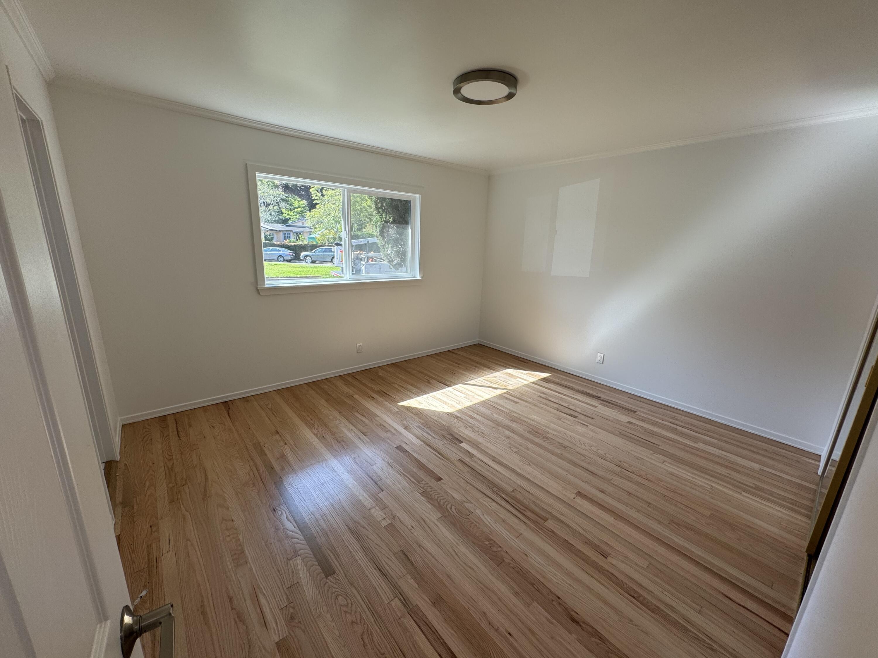 570 Via Rueda Santa Barbara, CA 93110 - Photo 4 of 11 Primary bedroom