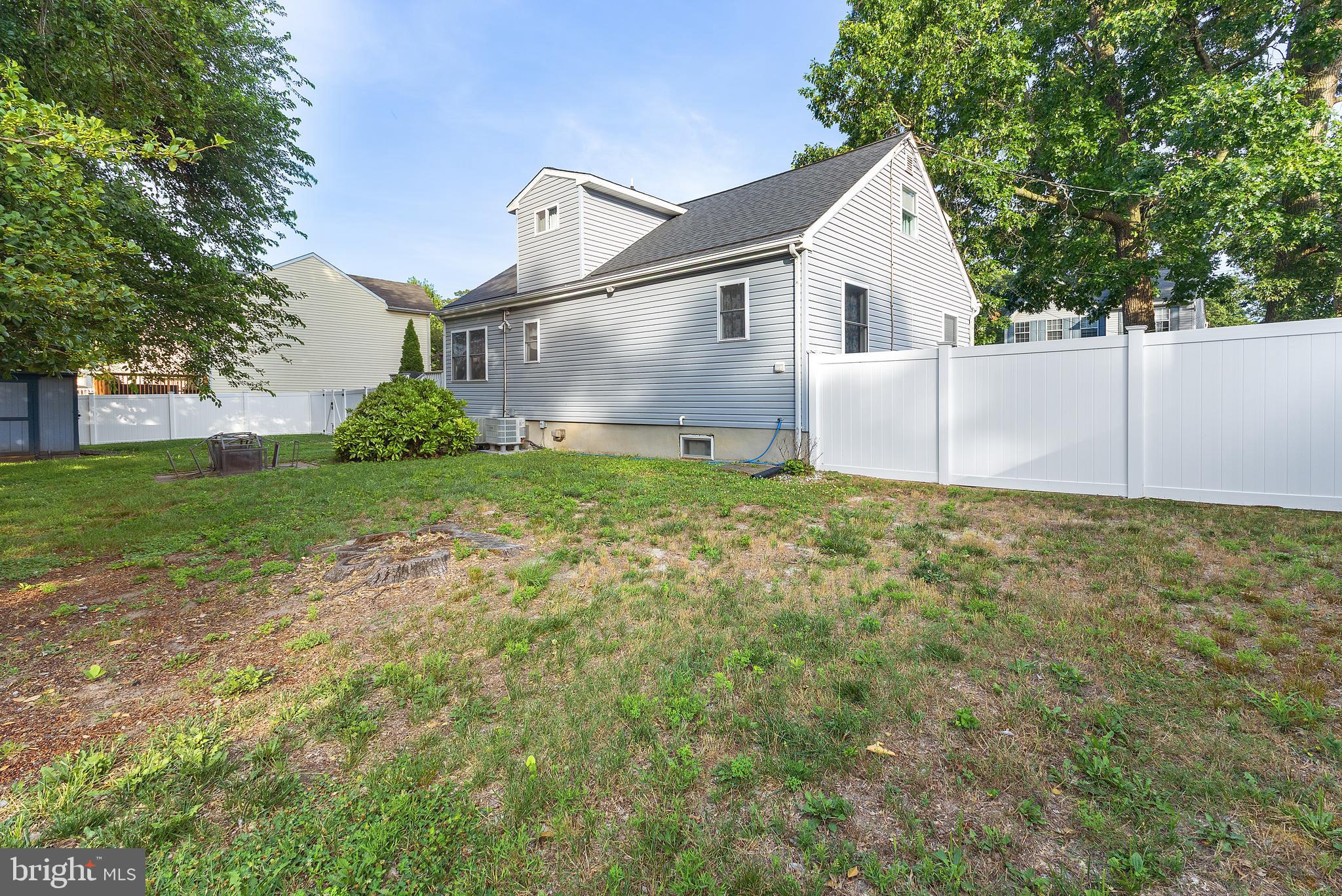 758 210th Street Pasadena, MD 21122 - Photo 40 of 53 Rear Yard