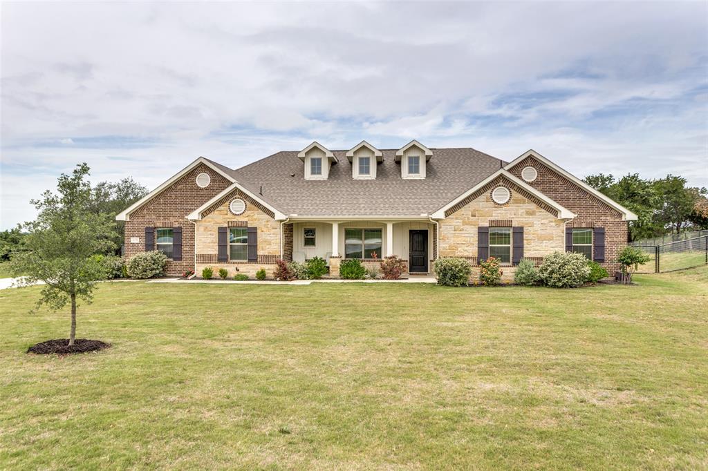 428 Herb Stephens Jr Way Springtown, TX 76082 - Photo 1 of 39