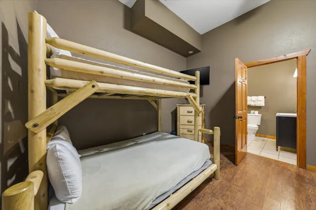 $1,350,000 | 4339 Forest Ridge Way, Sevierville, TN 37863