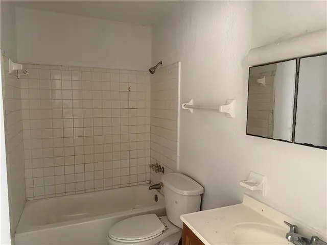 $1,800 | Undisclosed Address, Kenner, LA 70062