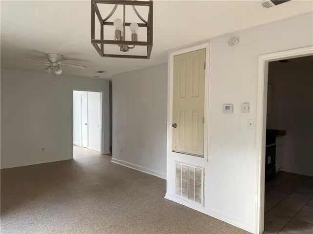 $1,800 | Undisclosed Address, Kenner, LA 70062