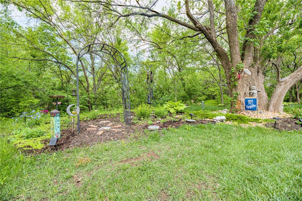 20922 West 190th Terrace Spring Hill, KS 66083 - Photo 47 of 57